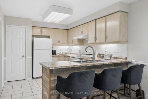 Photo 4 at 33 Shore Avenue, Rolling Acres, Whitby