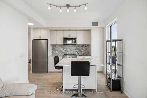 Photo 11 at 904 - 25 Cordova Avenue, City Centre West, Toronto