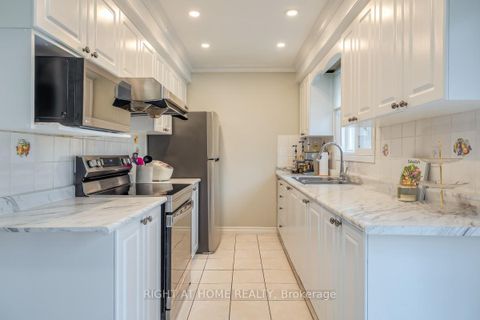 Photo 11 at 37 McKnight Drive, Malvern, Toronto