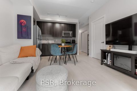 Photo 6 at 202 - 68 Merton Street, Mount Pleasant West, Toronto