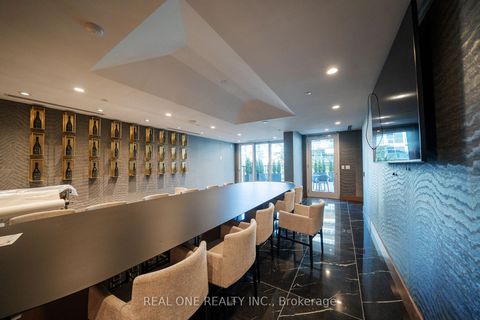Photo 5 at 503 - 25 McMahon Drive, Bayview Village, Toronto