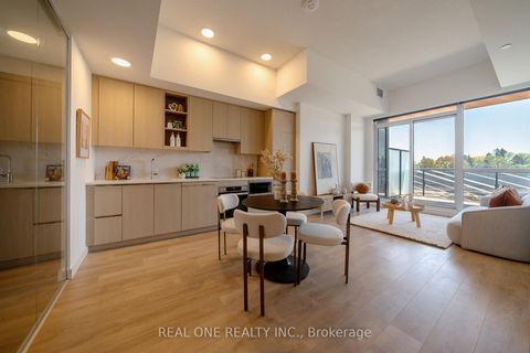 Photo 8 at 503 - 25 McMahon Drive, Bayview Village, Toronto