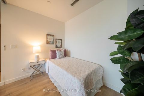 Photo 18 at 503 - 25 McMahon Drive, Bayview Village, Toronto