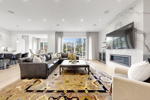 Photo 17 at 203 Crestwood Road, Yorkhill, Vaughan