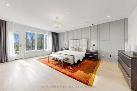 Photo 22 at 203 Crestwood Road, Yorkhill, Vaughan
