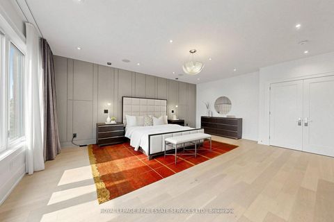 Photo 24 at 203 Crestwood Road, Yorkhill, Vaughan
