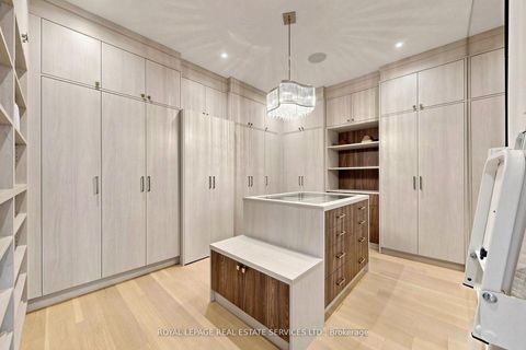 Photo 26 at 203 Crestwood Road, Yorkhill, Vaughan