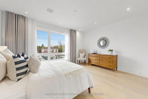 Photo 33 at 203 Crestwood Road, Yorkhill, Vaughan