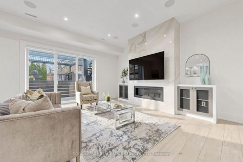 Photo 39 at 203 Crestwood Road, Yorkhill, Vaughan