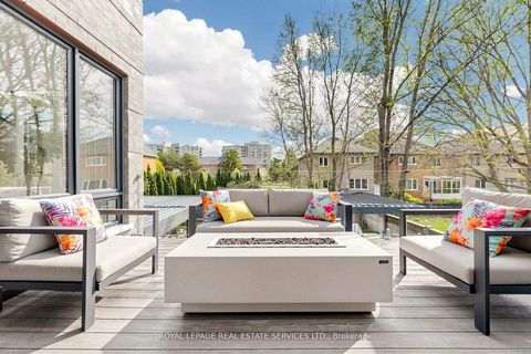 Photo 45 at 203 Crestwood Road, Yorkhill, Vaughan