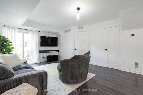 Photo 11 at 37 - 241 Ferndale Drive S, Ardagh, Barrie