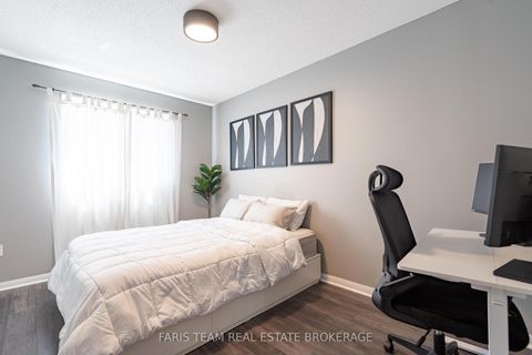 Photo 14 at 37 - 241 Ferndale Drive S, Ardagh, Barrie