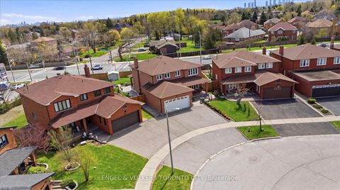 Photo 48 at 90 Gardner Place, Maple, Vaughan