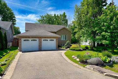 Photo 2 at 157b Silas Boulevard, Keswick North, Georgina
