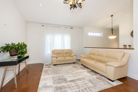 Photo 8 at 157b Silas Boulevard, Keswick North, Georgina