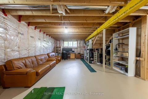 Photo 33 at 157b Silas Boulevard, Keswick North, Georgina