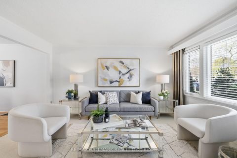 Photo 7 at 69 Thursfield Crescent, Leaside, Toronto