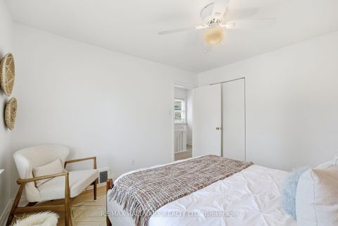 Photo 20 at 69 Thursfield Crescent, Leaside, Toronto