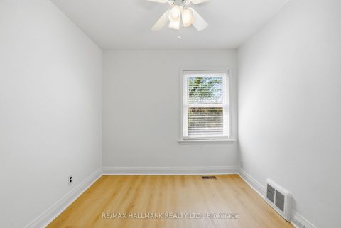 Photo 23 at 69 Thursfield Crescent, Leaside, Toronto