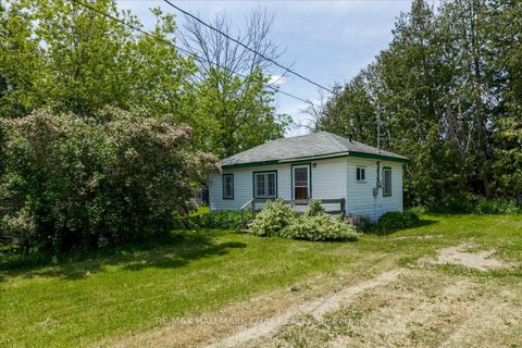 Photo 1 at 1056 Ewart Street, Rural Innisfil, Innisfil