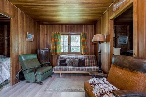Photo 4 at 1056 Ewart Street, Rural Innisfil, Innisfil