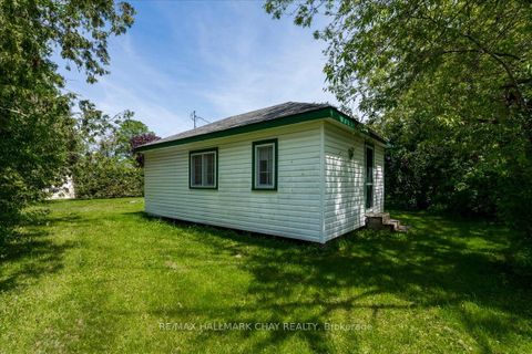 Photo 10 at 1056 Ewart Street, Rural Innisfil, Innisfil