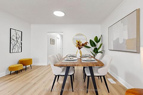 Photo 10 at 20 Doonaree Drive, Donalda, Toronto