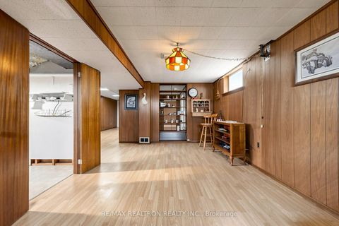 Photo 38 at 20 Doonaree Drive, Donalda, Toronto
