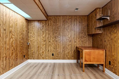 Photo 42 at 20 Doonaree Drive, Donalda, Toronto