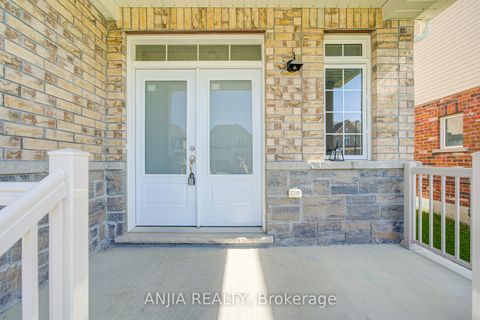 Photo 7 at 9 Cliff Thompson Court, Sutton & Jackson's Point, Georgina