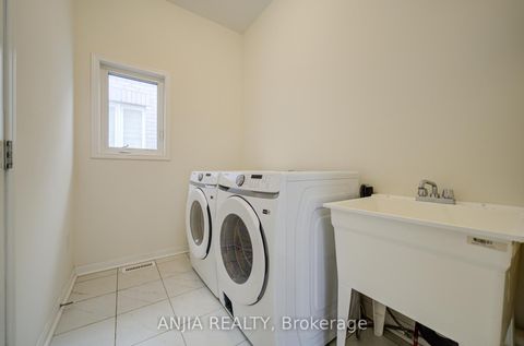 Photo 41 at 9 Cliff Thompson Court, Sutton & Jackson's Point, Georgina