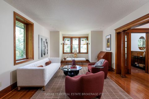Photo 12 at 187 Ellis Avenue, Swansea, Toronto