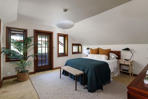 Photo 26 at 187 Ellis Avenue, Swansea, Toronto