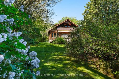 Photo 43 at 187 Ellis Avenue, Swansea, Toronto
