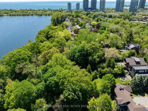 Photo 49 at 187 Ellis Avenue, Swansea, Toronto
