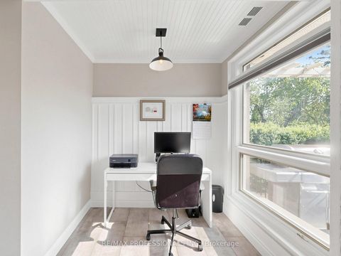 Photo 10 at 25 Waltham Drive, Beaumonde Heights, Toronto