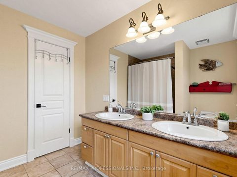 Photo 27 at 25 Waltham Drive, Beaumonde Heights, Toronto