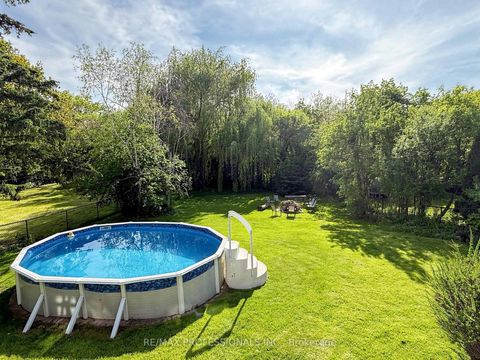 Photo 36 at 25 Waltham Drive, Beaumonde Heights, Toronto