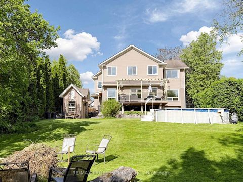 Photo 37 at 25 Waltham Drive, Beaumonde Heights, Toronto