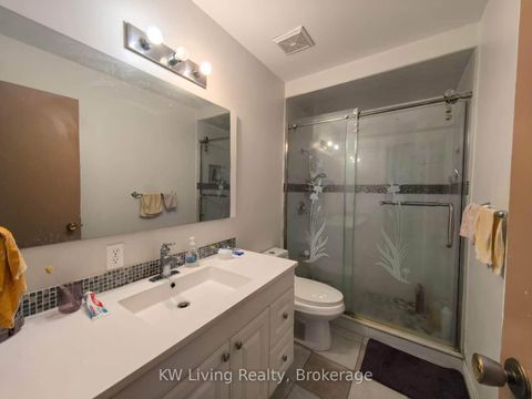 Photo 7 at 25 Yucatan Road, Pleasant View, Toronto