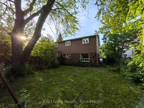 Photo 9 at 25 Yucatan Road, Pleasant View, Toronto