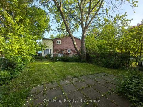 Photo 10 at 25 Yucatan Road, Pleasant View, Toronto