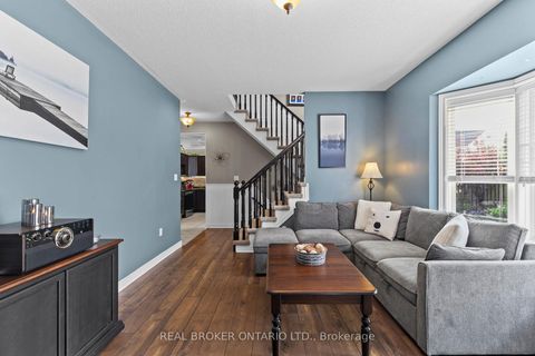 Photo 12 at 17 CRANBERRY Lane, 400 West, Barrie