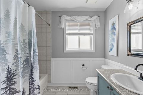 Photo 18 at 17 CRANBERRY Lane, 400 West, Barrie