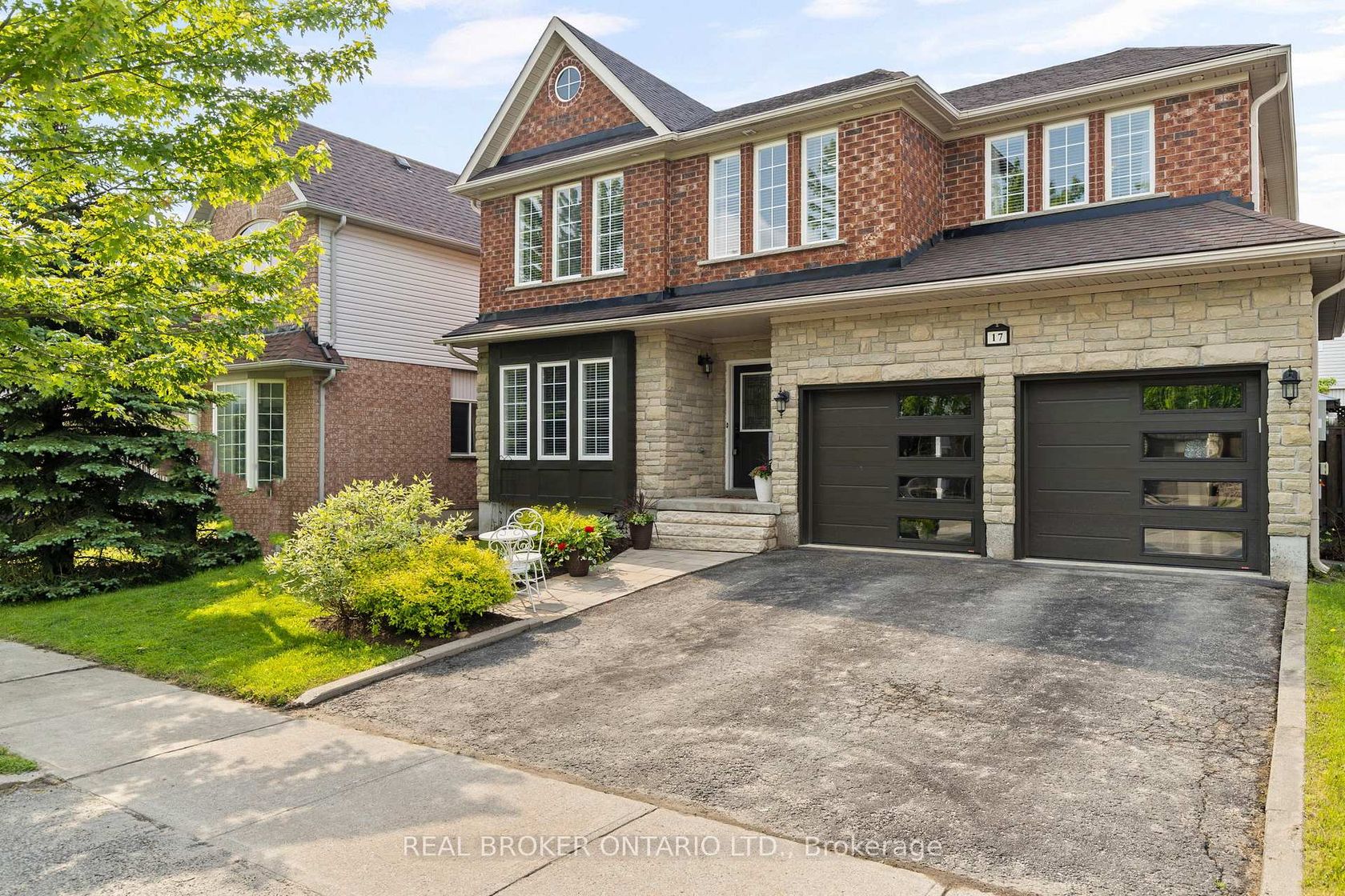 17 CRANBERRY Lane, 400 West, Barrie photo 2