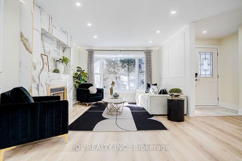 Photo 4 at 15 Crossburn Drive, Don Mills, Toronto