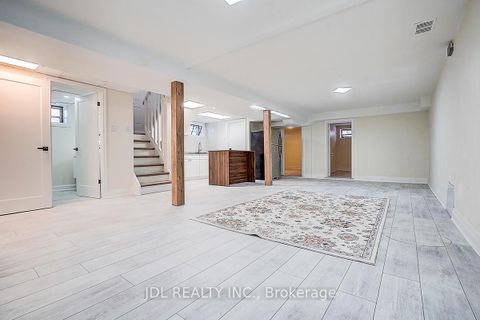 Photo 34 at 15 Crossburn Drive, Don Mills, Toronto