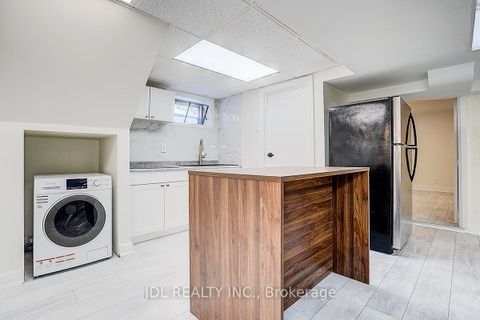 Photo 36 at 15 Crossburn Drive, Don Mills, Toronto