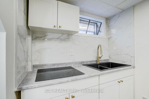 Photo 37 at 15 Crossburn Drive, Don Mills, Toronto