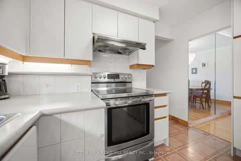 Photo 15 at 99 Scarden Avenue, Sullivan, Toronto